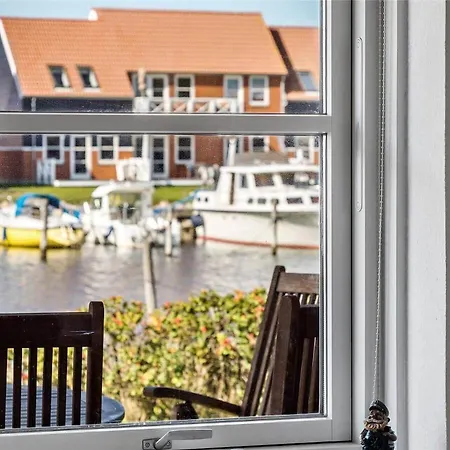 4109-borre-klintholm-havneby-9 *